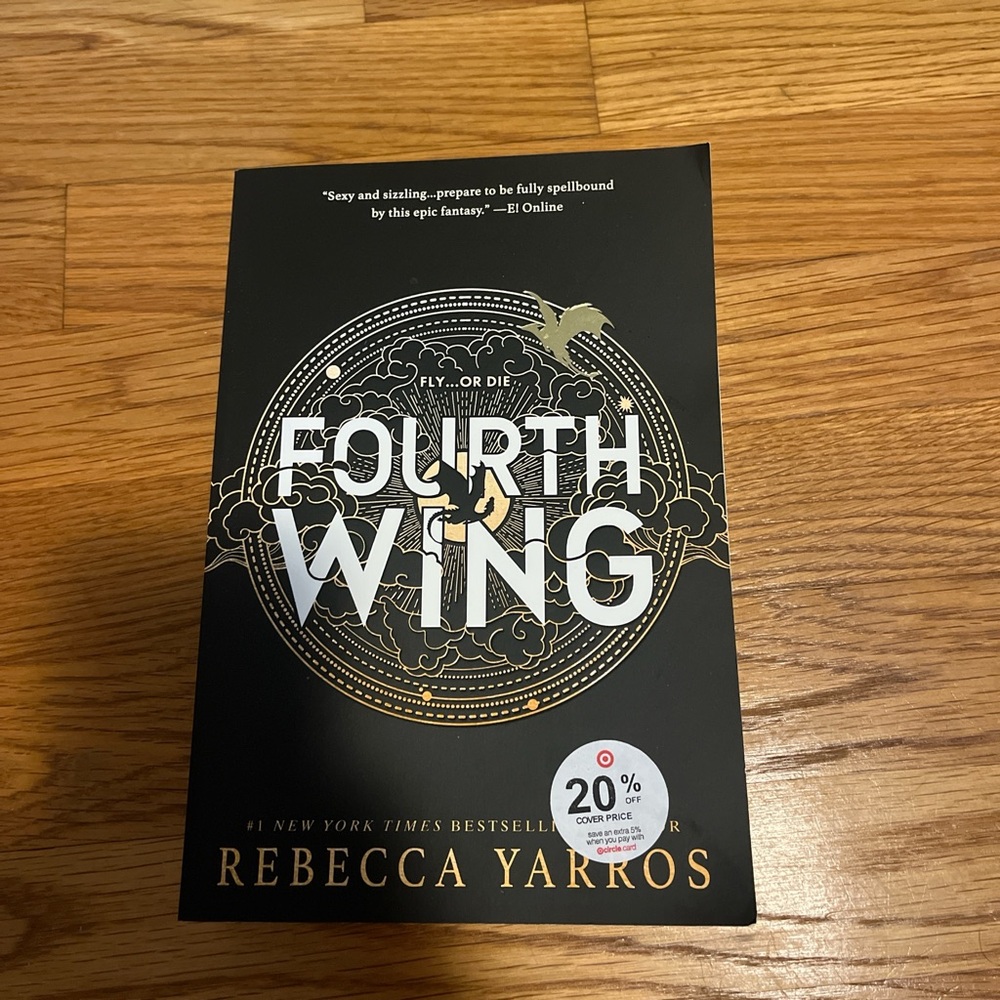 Fourth Wing Book by Rebecca Yarros